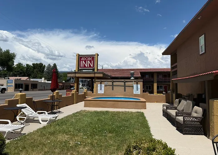 Resort: Adobe Inn Durango